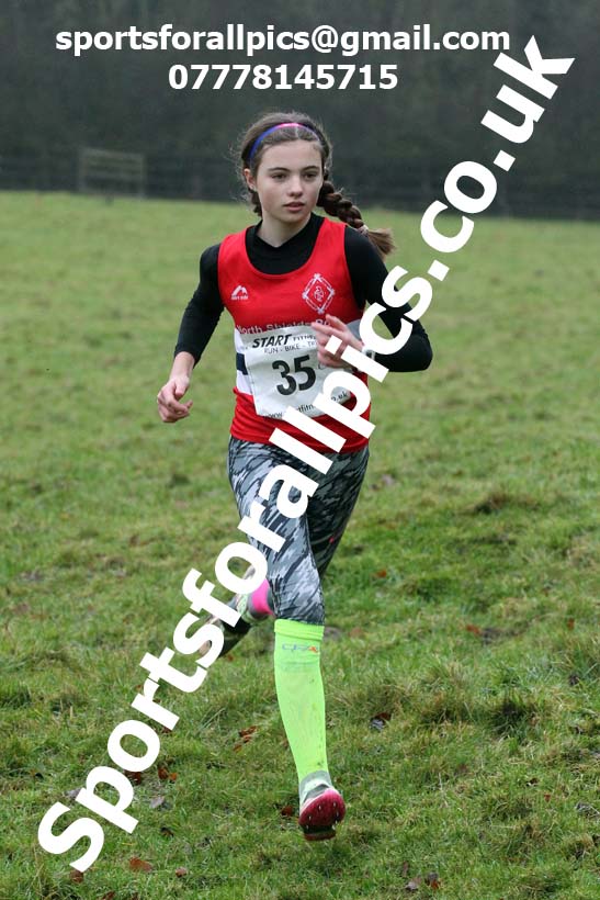 Girls under-13s, NECAA Junior Cross Country Relays, Thornley Farm, Peterlee, Saturday, December 12th. Photo: David T. Hewitson/Sports for All Pics